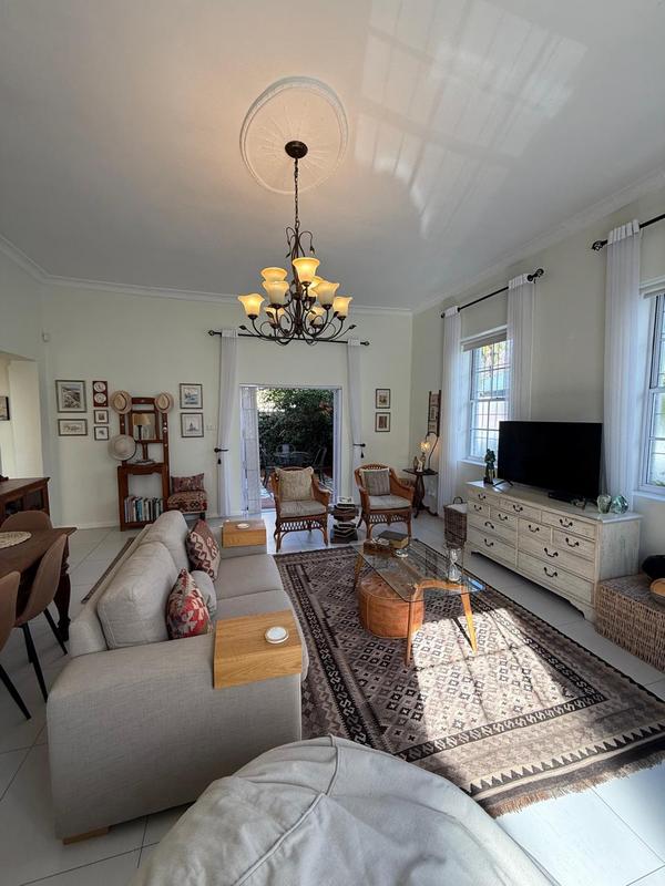2 Bedroom Property for Sale in Harfield Village Western Cape